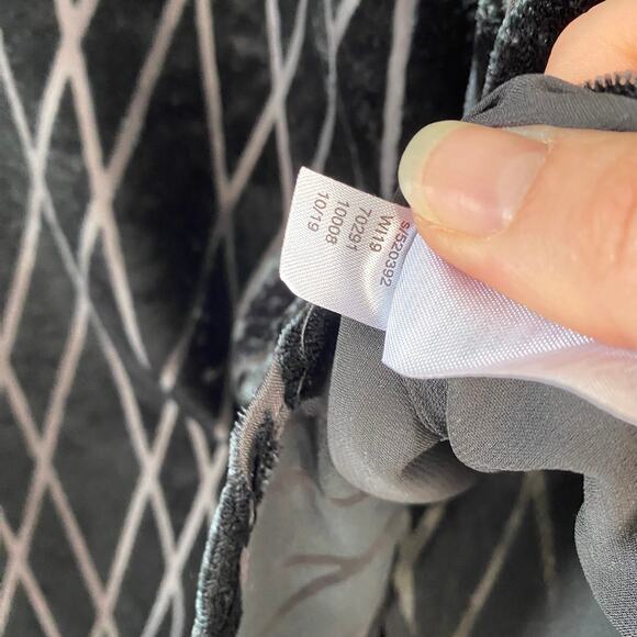 Ann Taylor Geo Velvet V-Neck Top Burnout Blouse‎ Office Whimsygoth Size Small - Picture 10 of 10